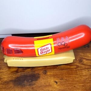 Vintage 1992 Oscar Meyer Weinermobile 10 inch Piggy Bank
